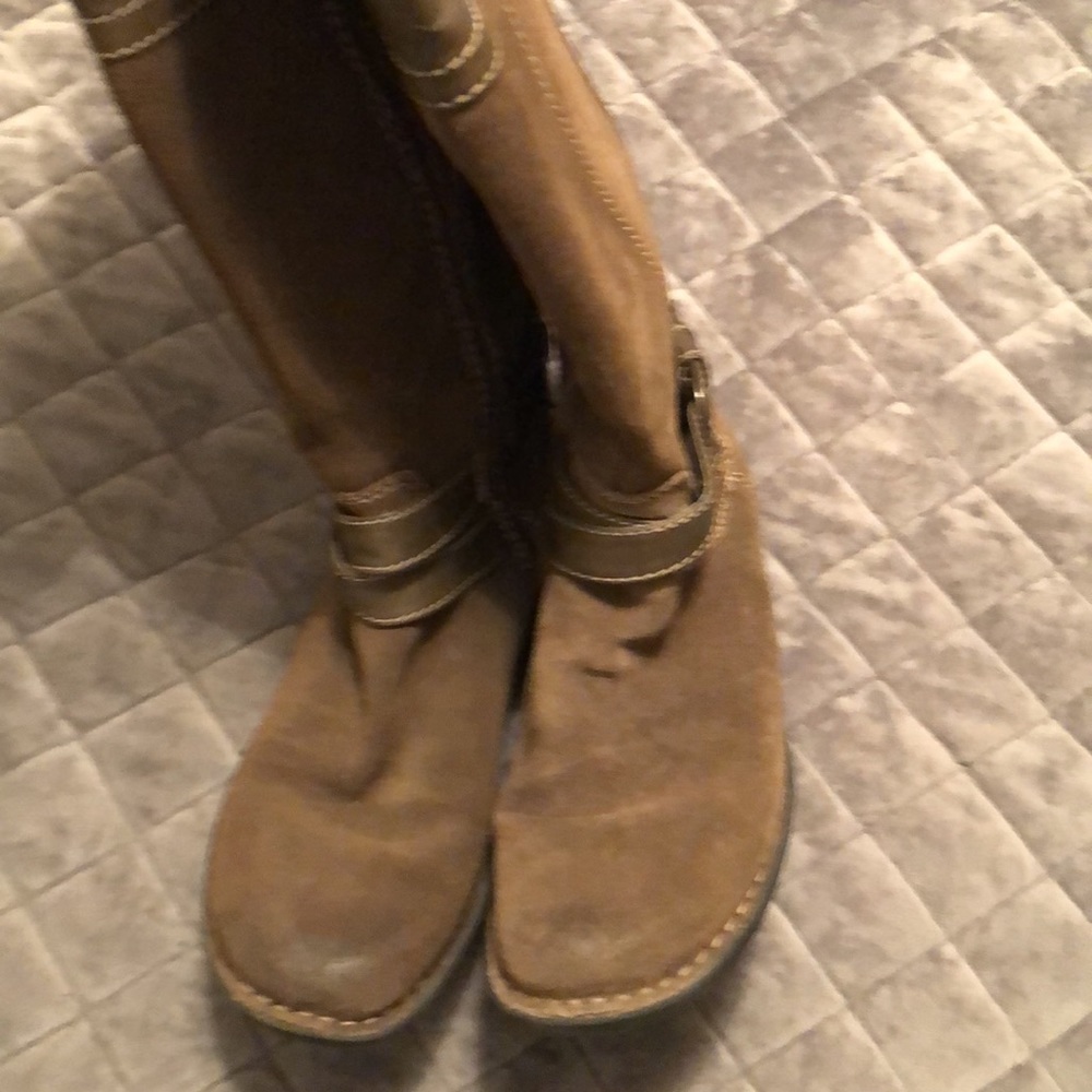 Clarks Riding Boot. Size 9 - image 5